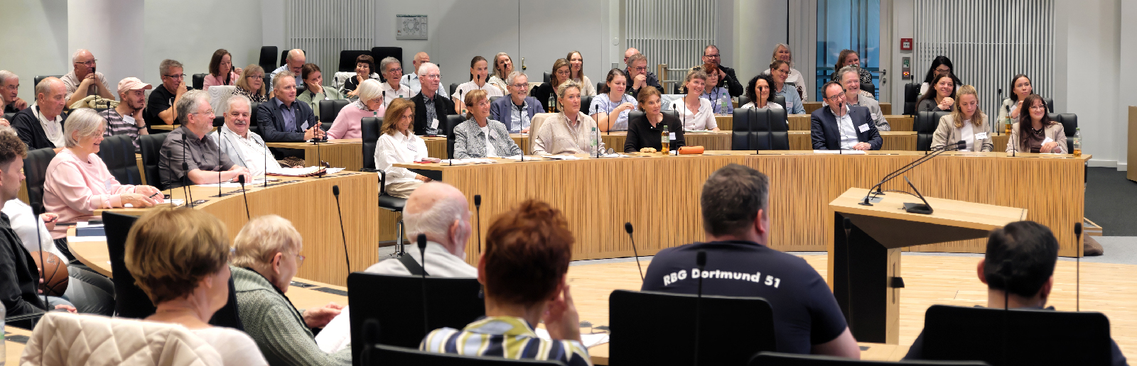 parlamenssitzung_2026_1600_header
